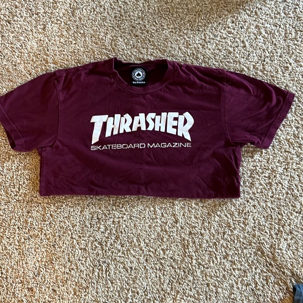 Thrasher Magazine Logo Pink t-shirt. Boy’s small.